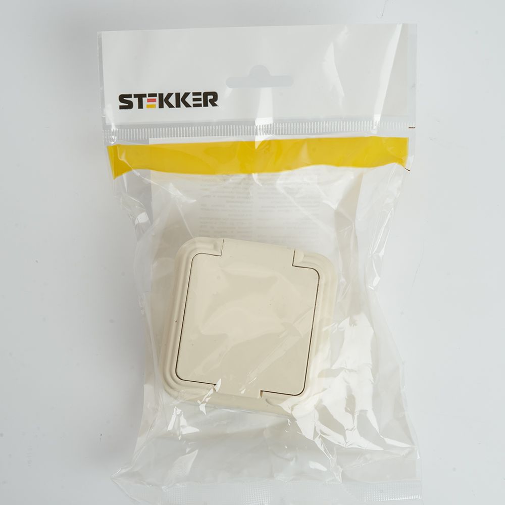 Розетка 2P Stekker Брест с крышкой слоновая кость PST16-20-44 49060 1