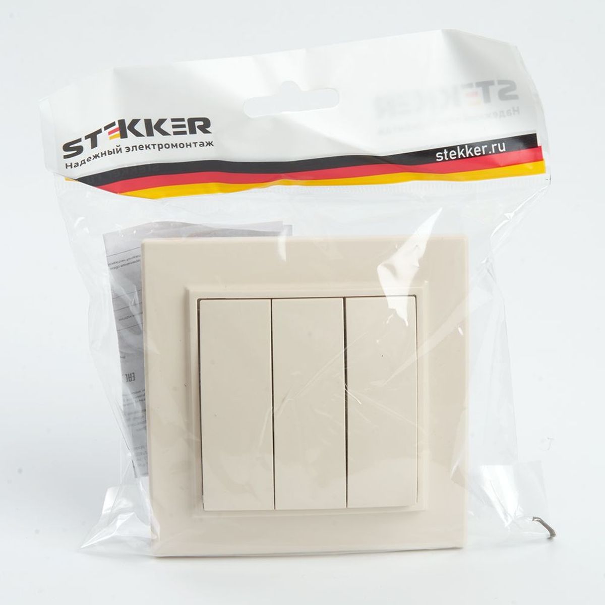 Выключатель трехклавишный Stekker Эрна слоновая кость PSW10-9007-02 39923 1
