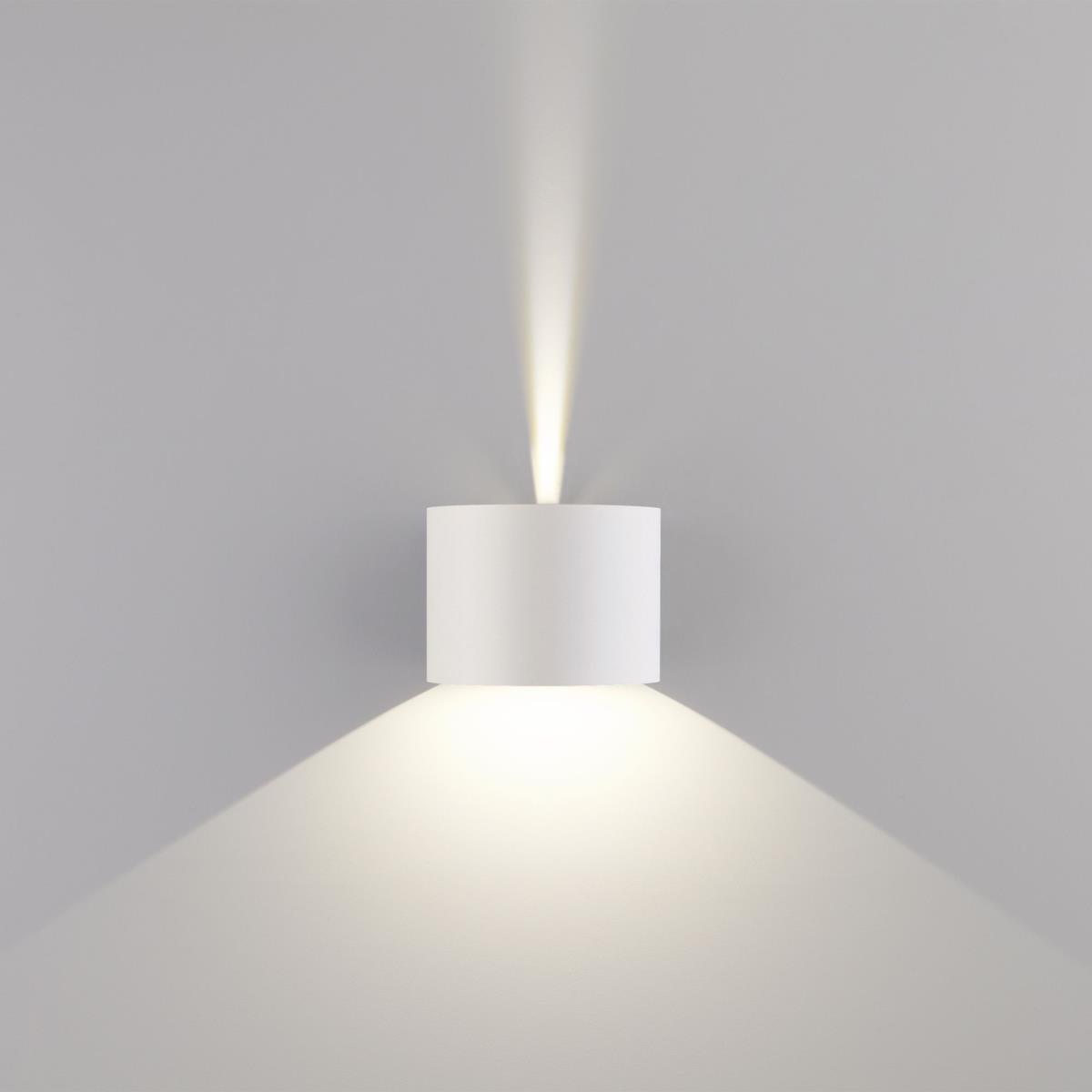 Уличный настенный светодиодный светильник Elektrostandard 1518 Techno LED Blade белый a038830 2