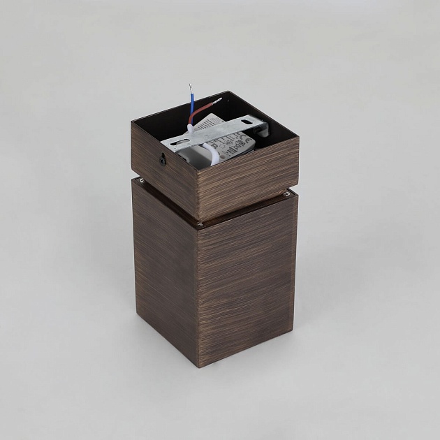 Потолочный светодиодный светильник Favourite Retro 2794-1U изображение 3 Потолочный светодиодный светильник Favourite Retro 2794-1U Фото № 3