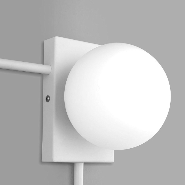 Настенный светильник Eurosvet Fredo 40034/1 белый изображение 4 Настенный светильник Eurosvet Fredo 40034/1 белый Фото № 4