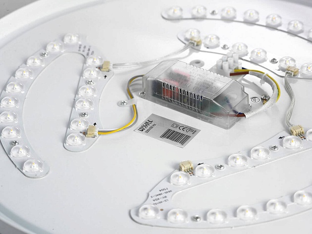 Потолочный светодиодный светильник Lussole Lgo Moonlight LSP-8314 изображение 4 Потолочный светодиодный светильник Lussole Lgo Moonlight LSP-8314 Фото № 4