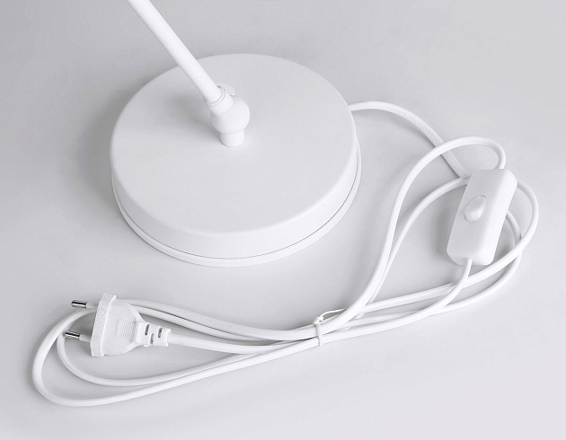 Настольная лампа Ambrella light Traditional TR8152 Фото № 3