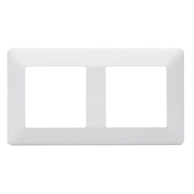 Рамка 2-постовая Legrand Valena Life белая 754002 Фото № 1