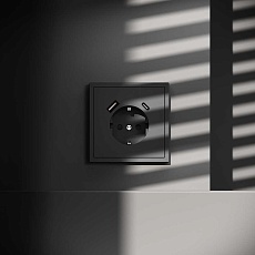 Розетка встраиваемая Voltum S70 с заземлением и защитными шторками, 16А, с USB, A+С, (графит) VLS040507 4