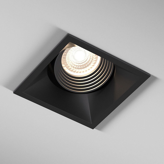 Встраиваемый светильник Elektrostandard Punto 25017/01 a065473 изображение 1 Встраиваемый светильник Elektrostandard Punto 25017/01 a065473 Фото № 1