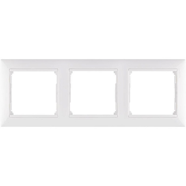 Рамка 3-постовая Legrand Valena белая 774453 изображение 1 Рамка 3-постовая Legrand Valena белая 774453 Фото № 1