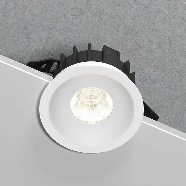 Встраиваемый светодиодный светильник Elektrostandard Combi 25068/LED a069007 Фото № 1