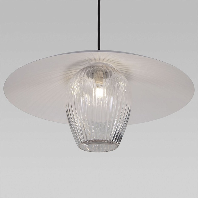 Подвесной светильник Eurosvet Kamari 50259/1 белый/прозрачный изображение 3 Подвесной светильник Eurosvet Kamari 50259/1 белый/прозрачный Фото № 3