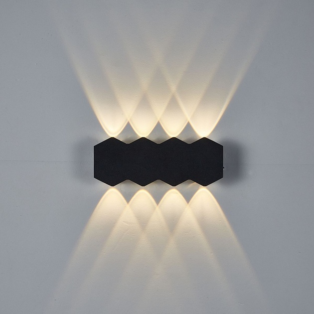 Уличный настенный светодиодный светильник Escada 30004W/03Led изображение 3 Уличный настенный светодиодный светильник Escada 30004W/03Led Фото № 3