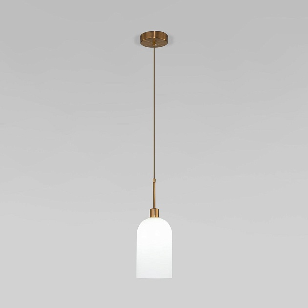 Подвесной светильник Eurosvet Bambola 50357/1 латунь изображение 1 Подвесной светильник Eurosvet Bambola 50357/1 латунь Фото № 1