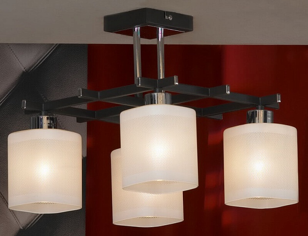 Потолочная люстра Lussole Costanzo LSL-9007-04 Фото № 2
