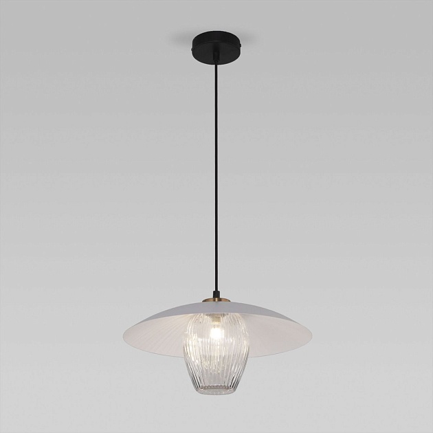 Подвесной светильник Eurosvet Kamari 50259/1 белый/прозрачный изображение 1 Подвесной светильник Eurosvet Kamari 50259/1 белый/прозрачный Фото № 1