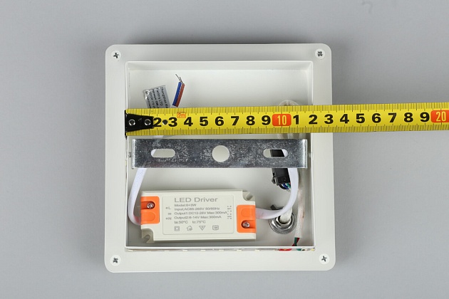 Настенный светодиодный светильник Omnilux Banbury OML-42611-10 Фото № 6