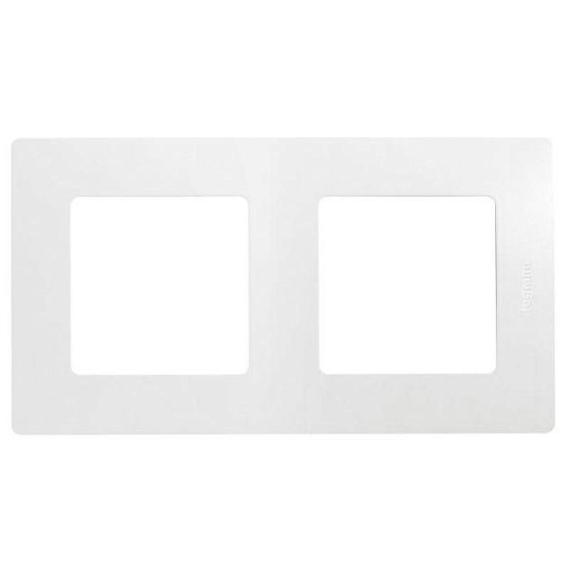 Рамка 2-постовая Legrand Etika белая 672502 Фото № 1