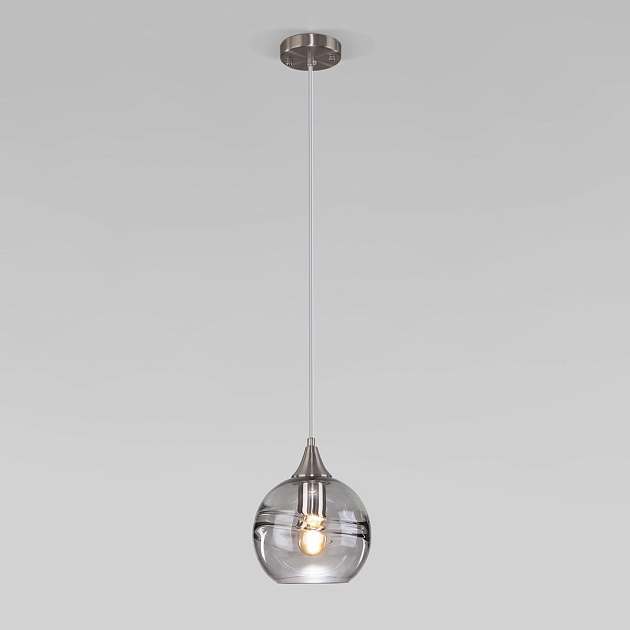 Подвесной светильник Eurosvet Lotus 50221/1 дымчатый изображение 1 Подвесной светильник Eurosvet Lotus 50221/1 дымчатый Фото № 1