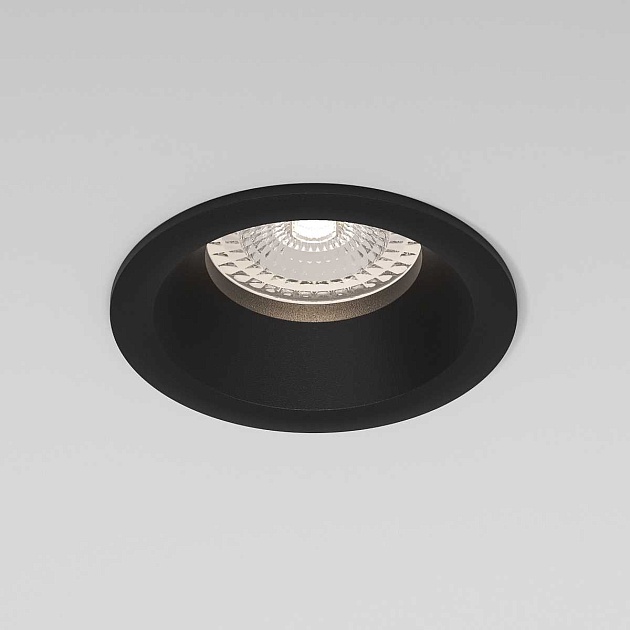 Встраиваемый светильник Elektrostandard 25058/01 a067713 Фото № 1