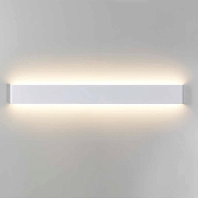 Настенный светодиодный светильник Odeon Light Hightech Framant 4293/30WL Фото № 2