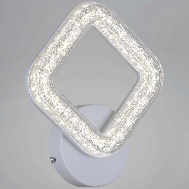 Бра Reluce 98290-0.2-01 WH изображение 1 Бра Reluce 98290-0.2-01 WH Фото № 1