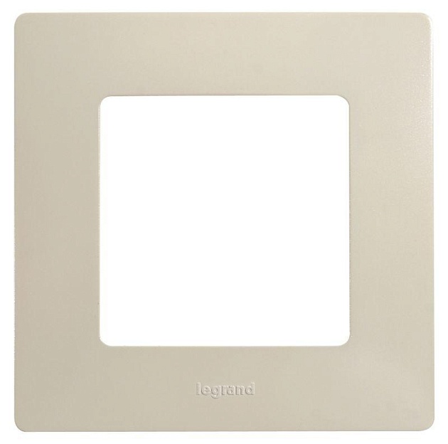 Рамка 1-постовая Legrand Etika слоновая кость 672511 Фото № 1