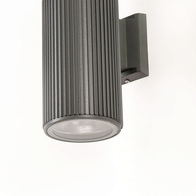 Уличный настенный светильник Favourite Pola 4514-2W изображение 4 Уличный настенный светильник Favourite Pola 4514-2W Фото № 4