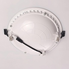 Встраиваемый светодиодный светильник De Markt Стаут 7 702012201 1