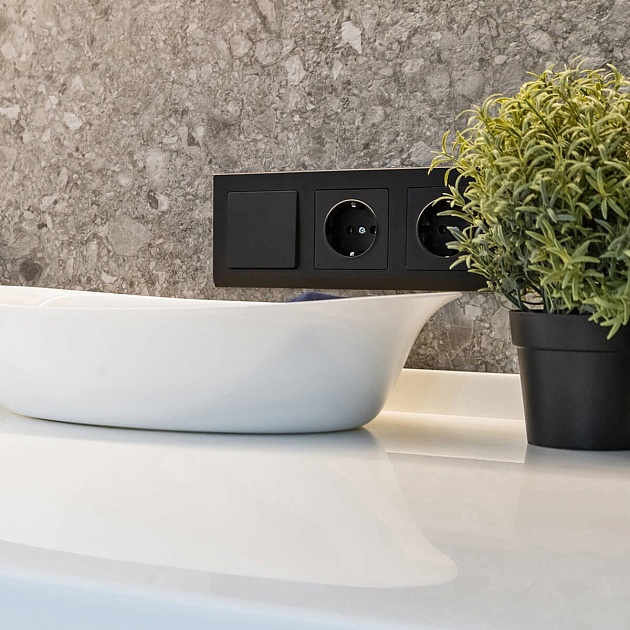 Розетка с заземлением Werkel черный матовый W1171008 4690389156878 изображение 19 Розетка с заземлением Werkel черный матовый W1171008 4690389156878 Фото № 19