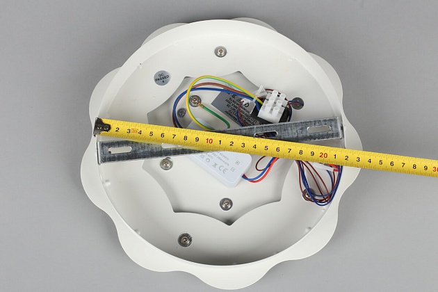 Настенный светодиодный светильник Omnilux Varedo OML-07901-26 Фото № 5