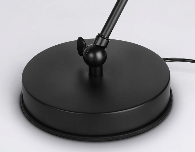 Настольная лампа Ambrella light Traditional TR8153 Фото № 4