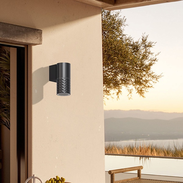 Уличный настенный светильник Favourite Bonum 4659-1W изображение 5 Уличный настенный светильник Favourite Bonum 4659-1W Фото № 5