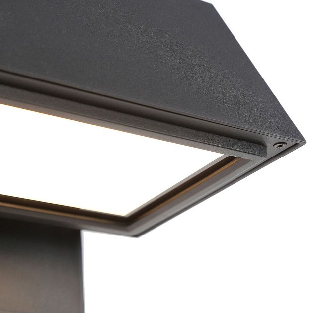 Уличный настенный светодиодный светильник Favourite Trapezium 4300-1W Фото № 5
