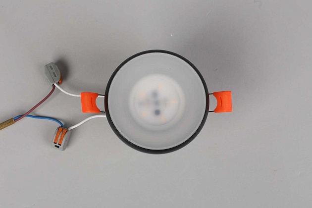 Встраиваемый потолочный светильник Omnilux Genova OML-102819-01 изображение 2 Встраиваемый потолочный светильник Omnilux Genova OML-102819-01 Фото № 2