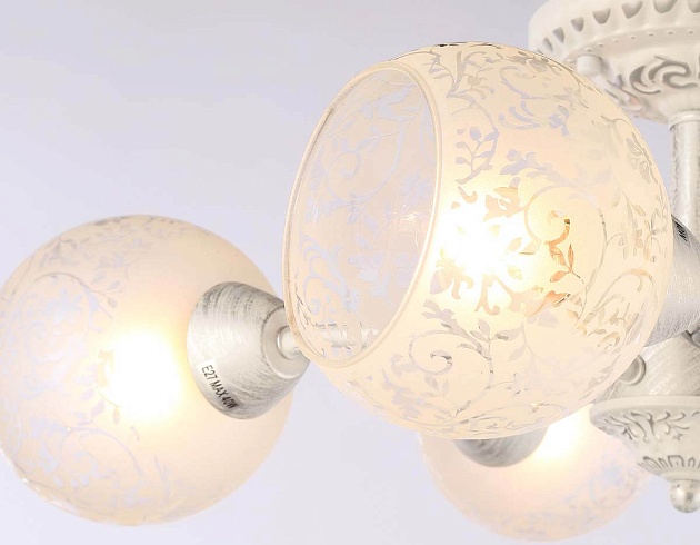 Потолочная люстра Ambrella light Traditional TR3062 Фото № 3